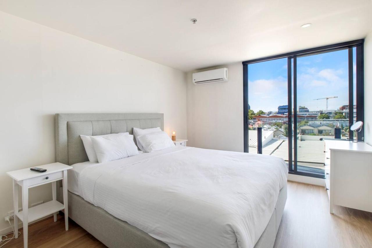 Aloft At Era With Sweeping Balcony Views