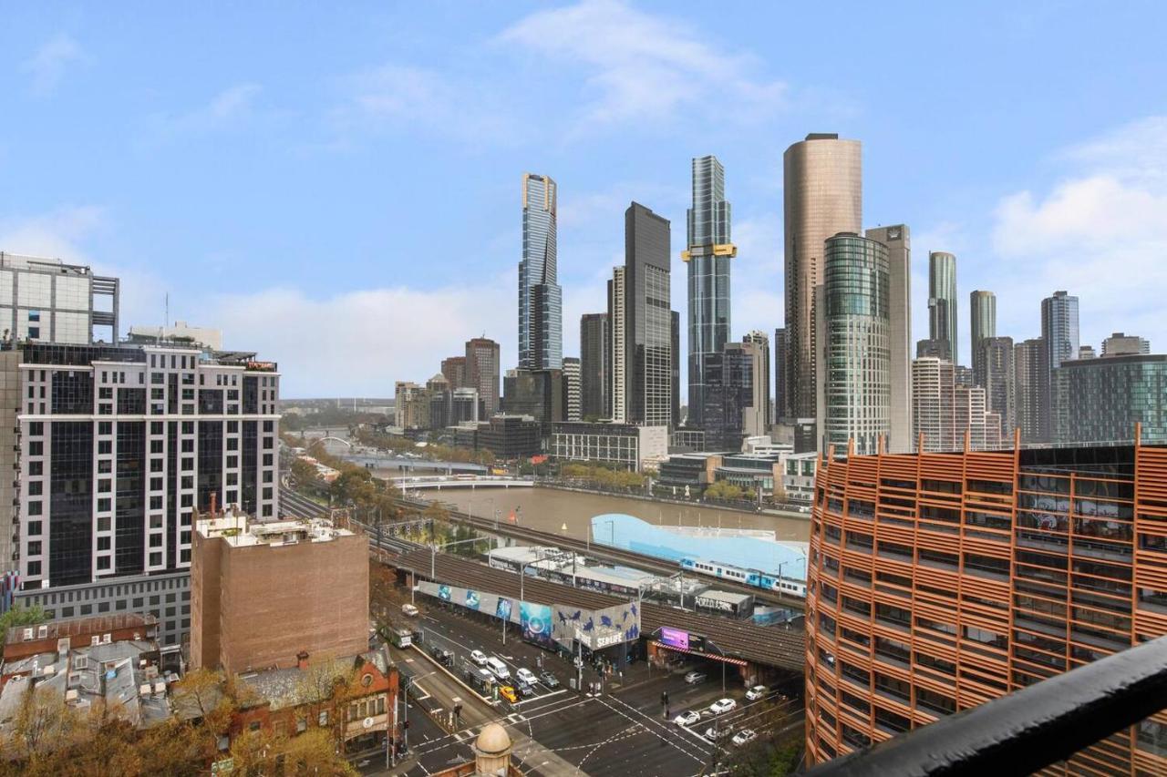 Aura Off Flinders Lane - A Centre Balcony Abode Apartment Melbourne