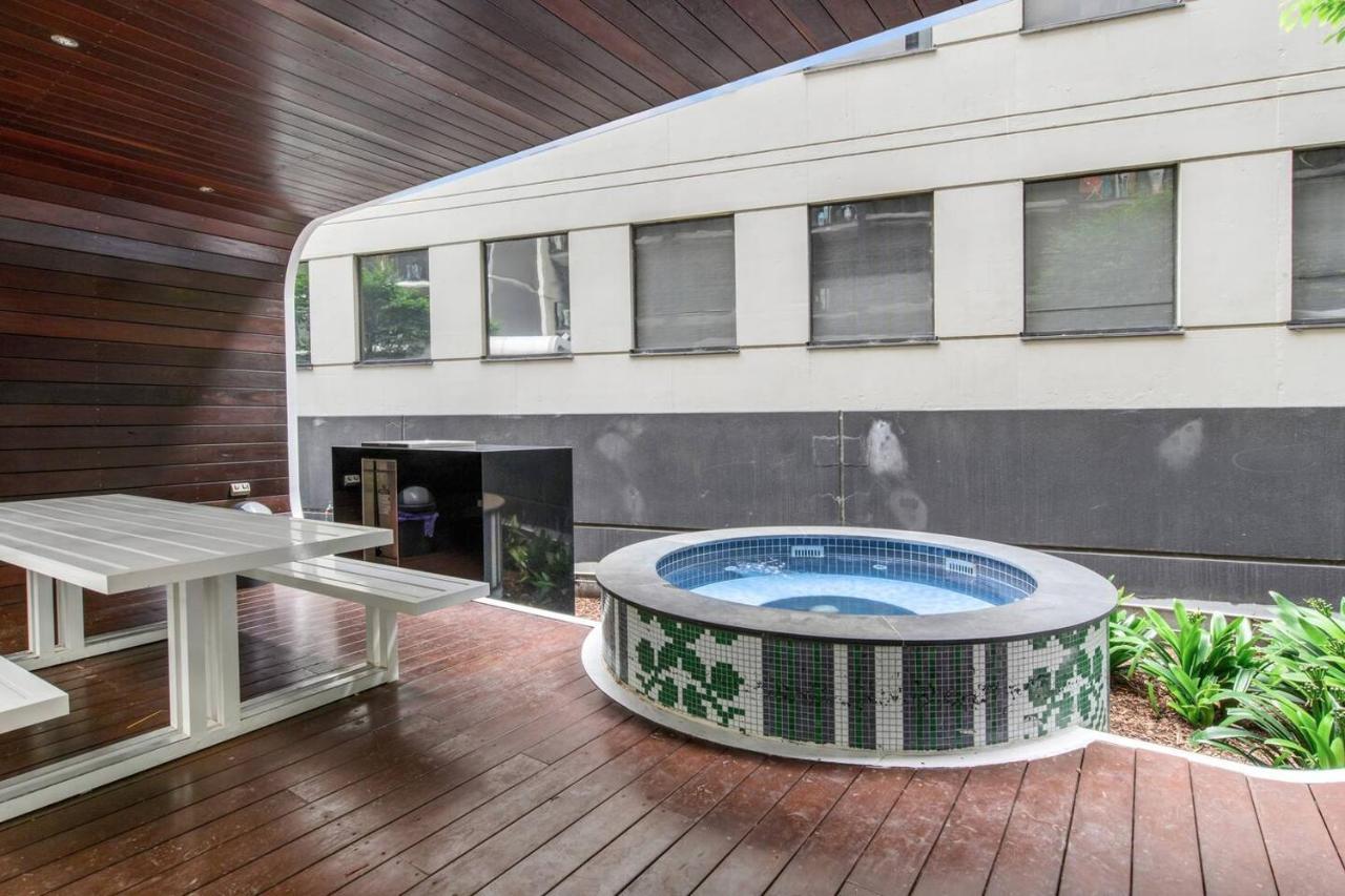 Experience Elegance At A Resort-style Urban Oasis Melbourne
