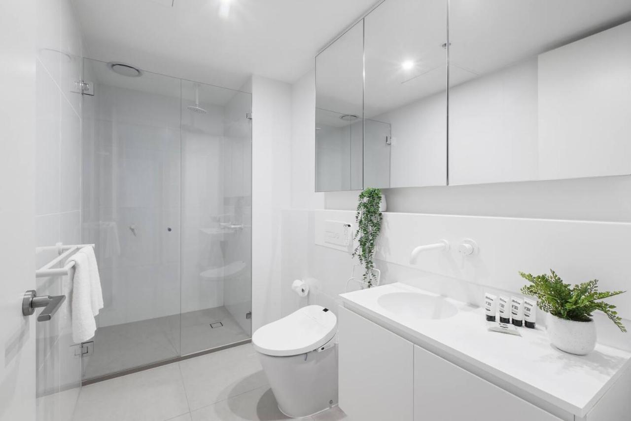 Sunny Seclusion Minutes From South Yarra Station Apartment Melbourne