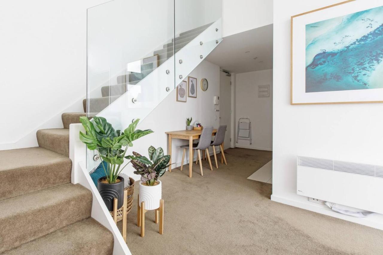 Apartment Metropolis Icon - Bourke Street Heritage Hideaway
