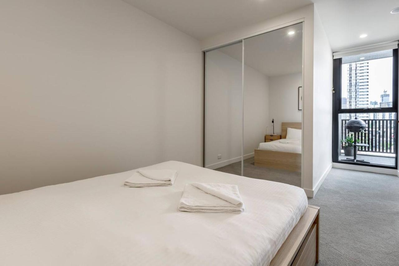 Apartment Southside Contemporary - Balcony With Views