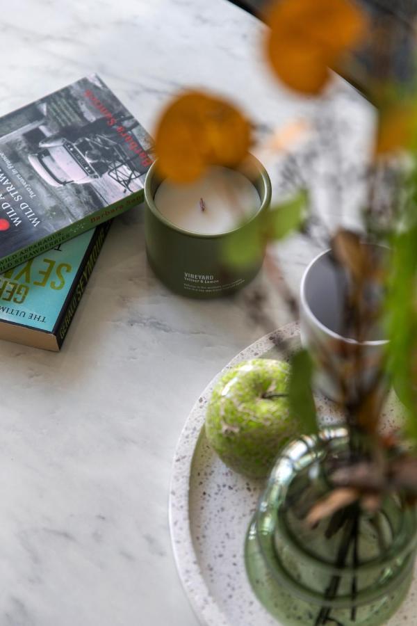 Modern Elegance Caulfield North *