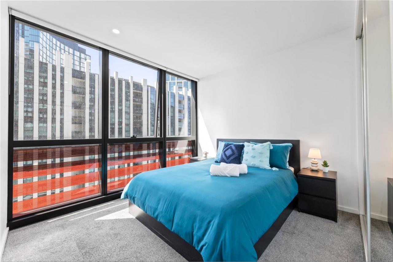 Legend Of Docklands Apartment *