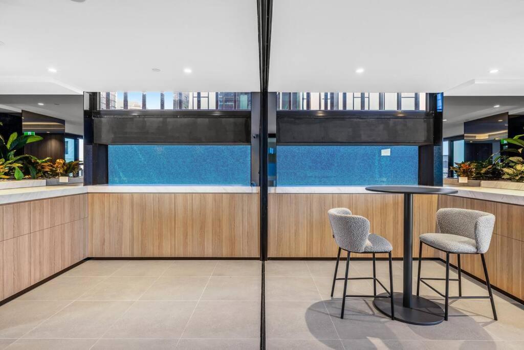 Stylish 2 Bed Stature Southbank Melbourne