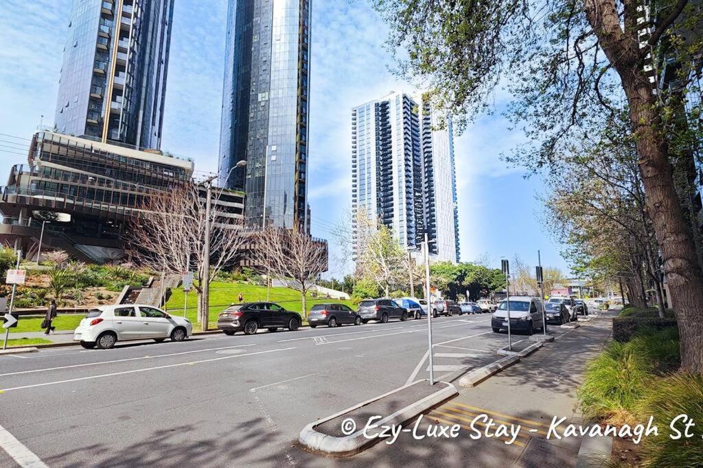 Southbank 23f 1br 4guest Skyline Pool & Gym Apartment