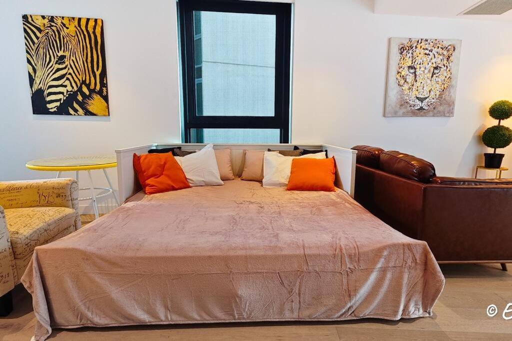 Southbank 23f 1br 4guest Skyline Pool & Gym * Melbourne