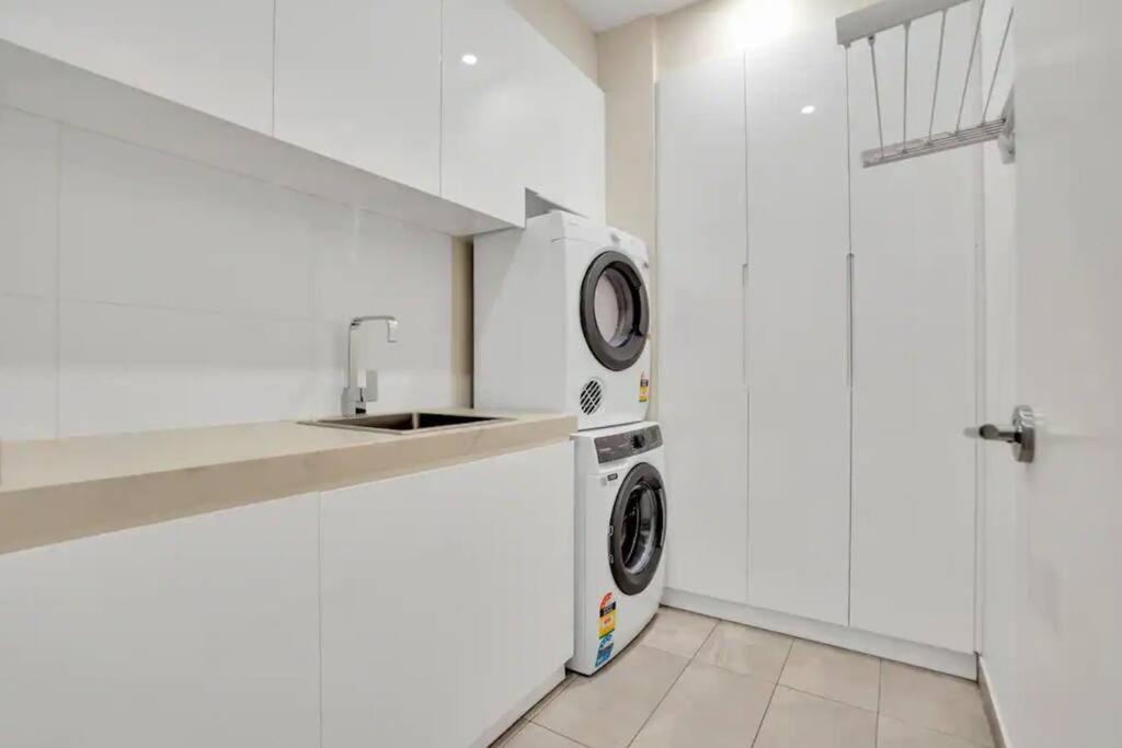 Spacious Townhouse