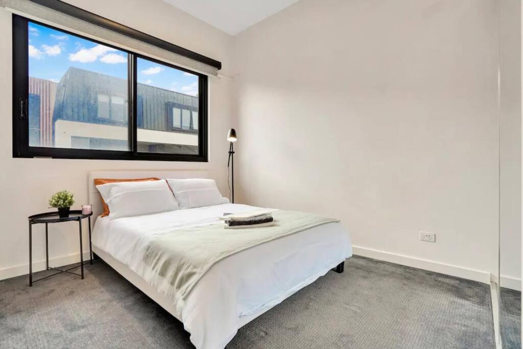 Apartment Spacious Townhouse *