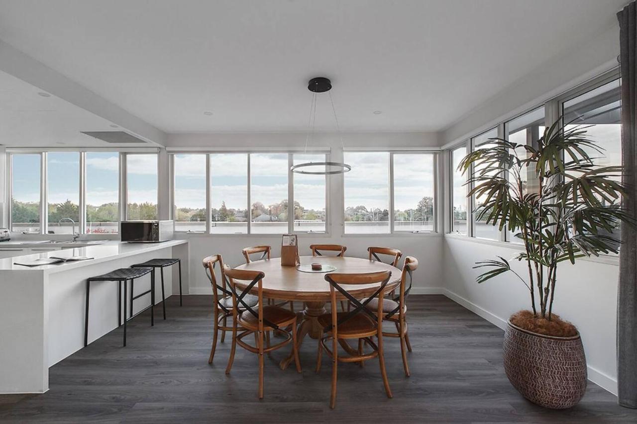 Apartment The Soleil - Stylish Penthouse With Private Terrace