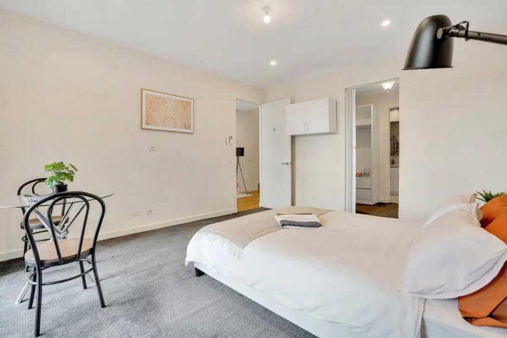 Spacious Townhouse *