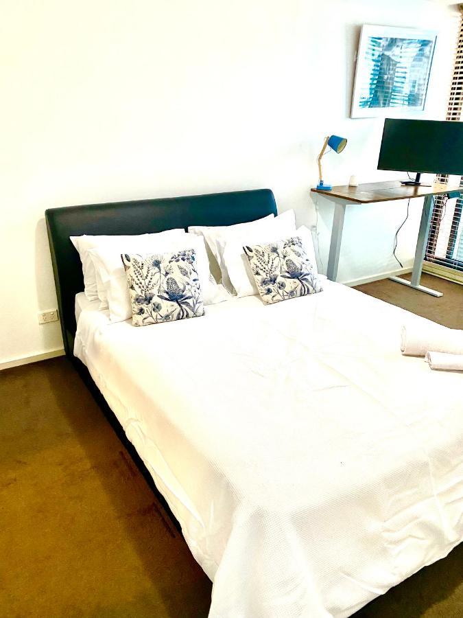 Luxurious In The Heart Of Docklands * Melbourne