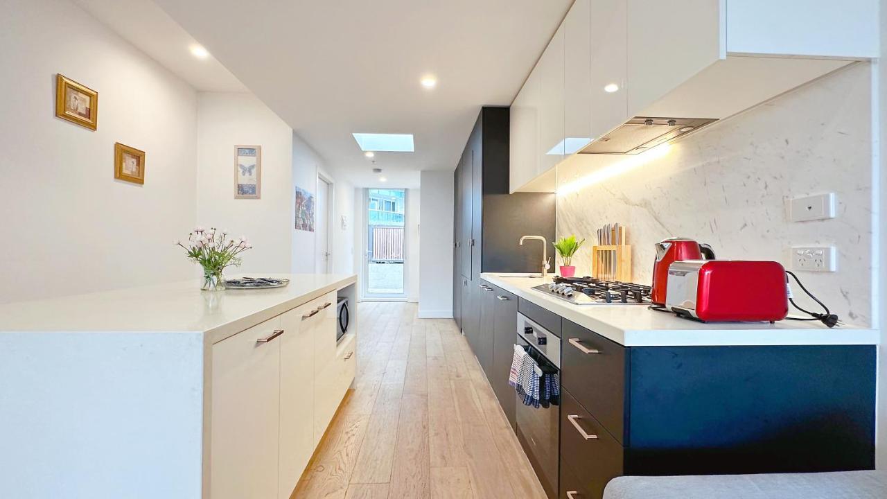 Apartment Arden Garden 2b2b1c By Goodlive Melbourne