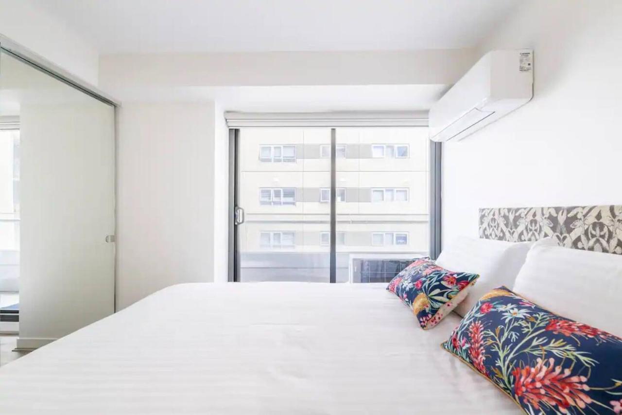 'the Albert' Where The Meets St Kilda Apartment Melbourne