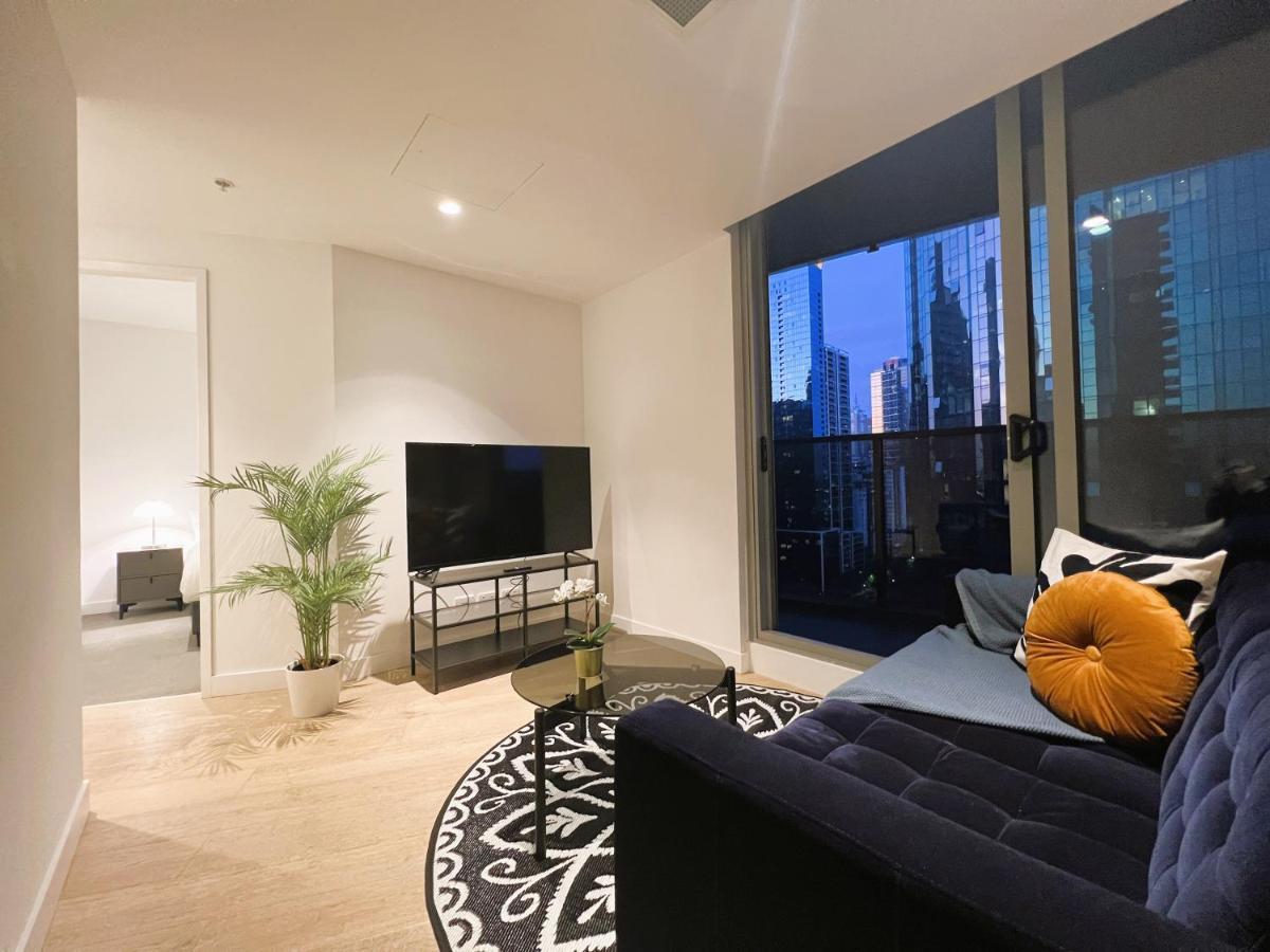 2br 2 Bath, Balcony, City View, Southbank Apartment Melbourne
