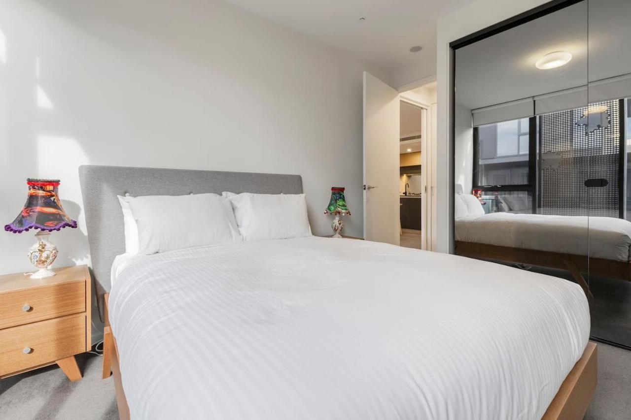 Apartment City-edge Living In Trendy North