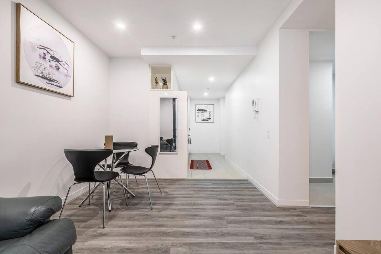 Effortless Local Living On Greville Street Apartment Melbourne