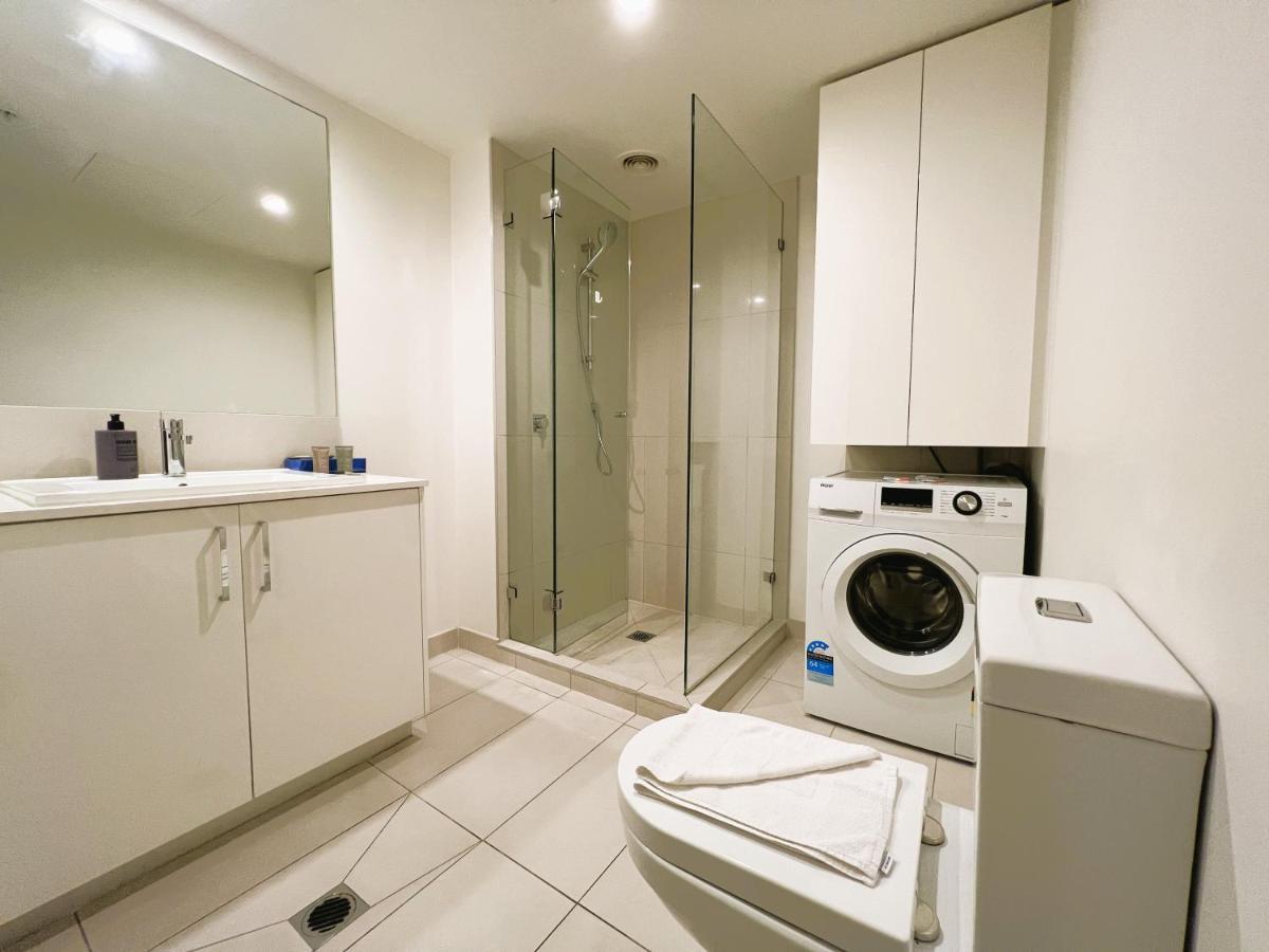 Apartment Studio, Carlton, Queen Victoria Market, Uni Melb *