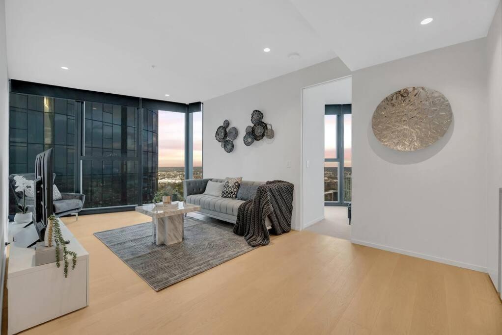 Apartment Southbank Serenity - Luxe 2br Oasis