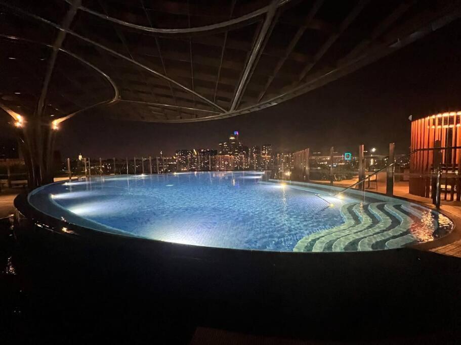 Southbank Serenity - Luxe 2br Oasis Apartment Melbourne