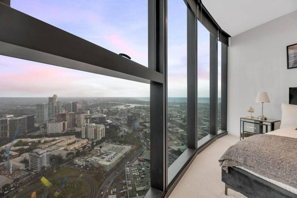 Southbank Serenity - Luxe 2br Oasis Apartment