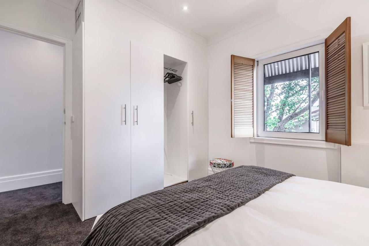 By The Bay Elegance - Brighton Living Melbourne
