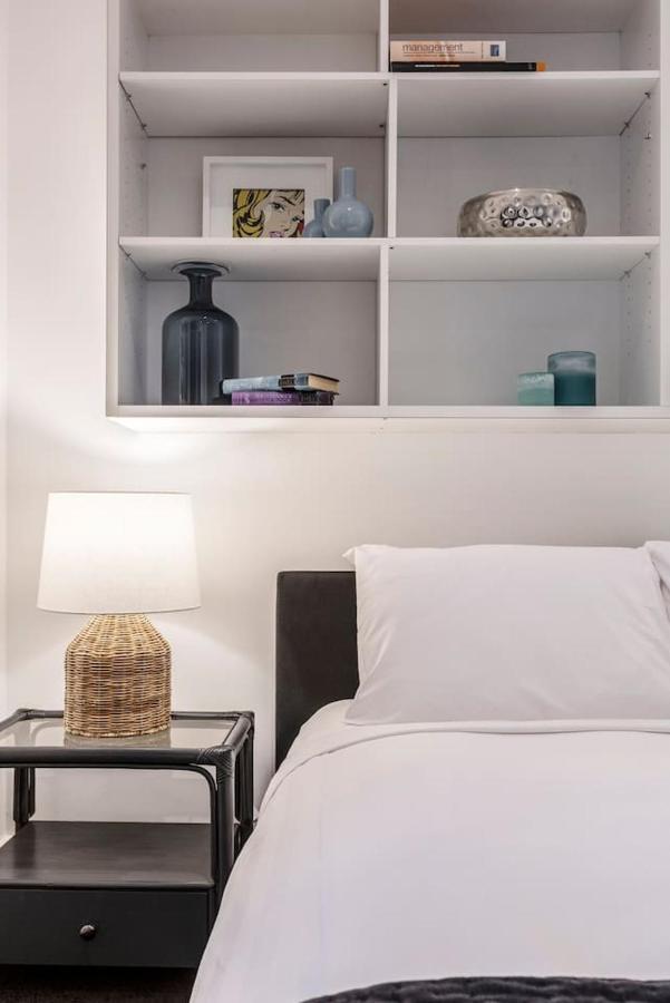 By The Bay Elegance - Brighton Living *