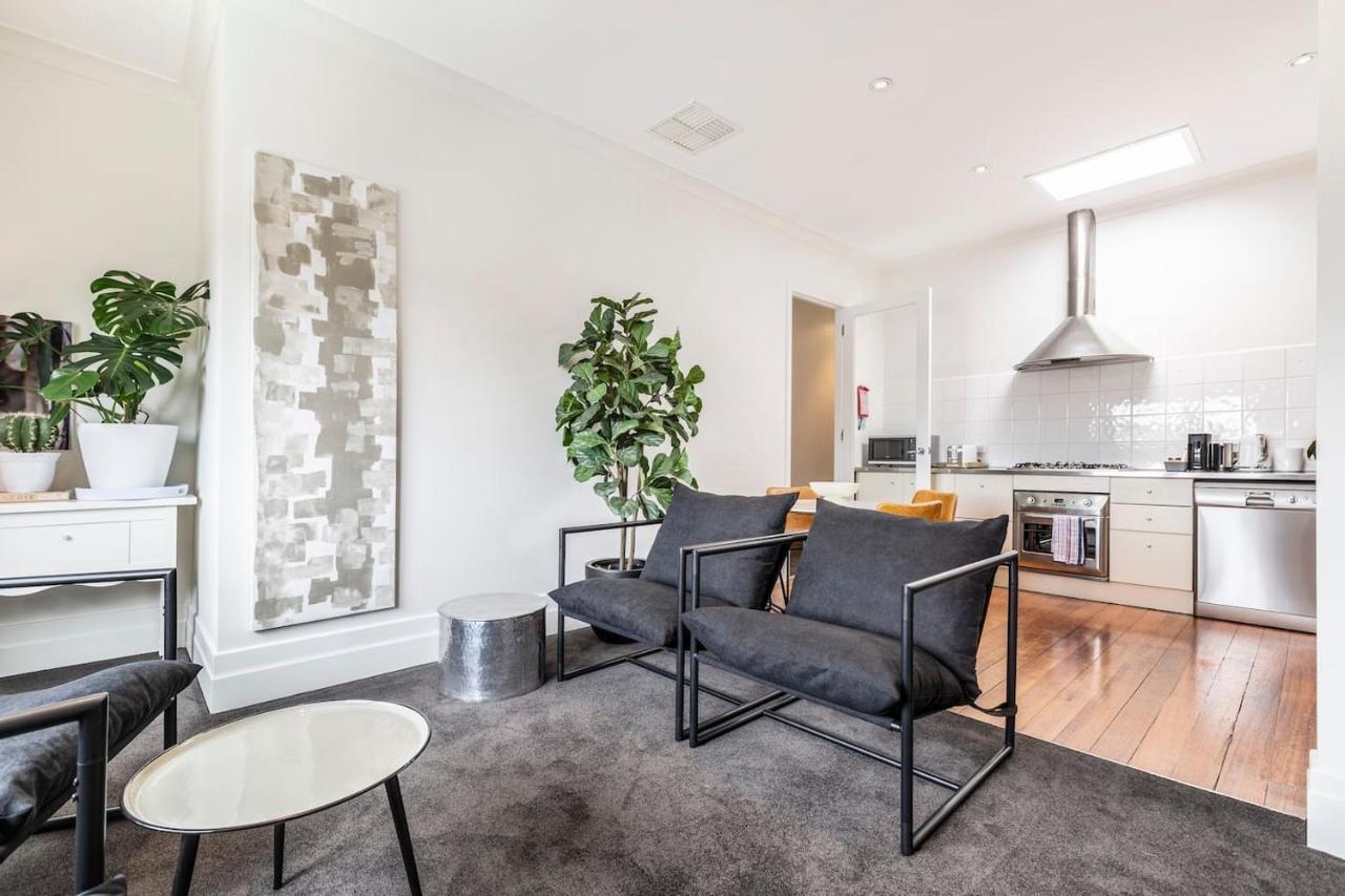 By The Bay Elegance - Brighton Living * Melbourne