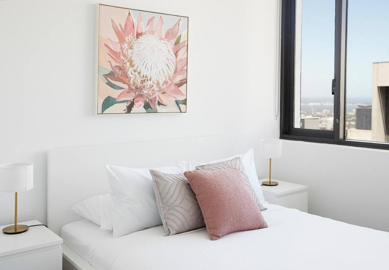 Lights & Manhattan Heights - A Gem In Apartment *