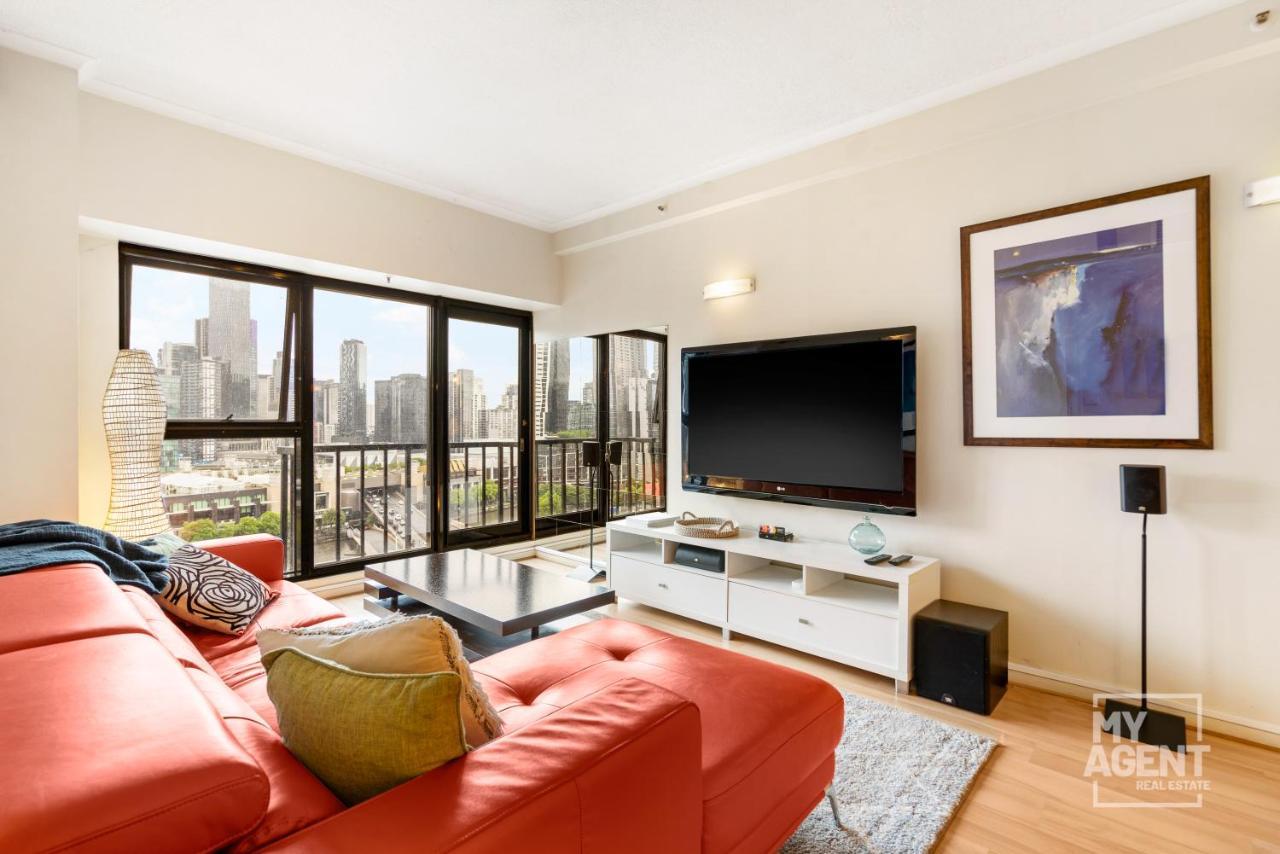 Apartment Spectacular River View On Flinders Street *