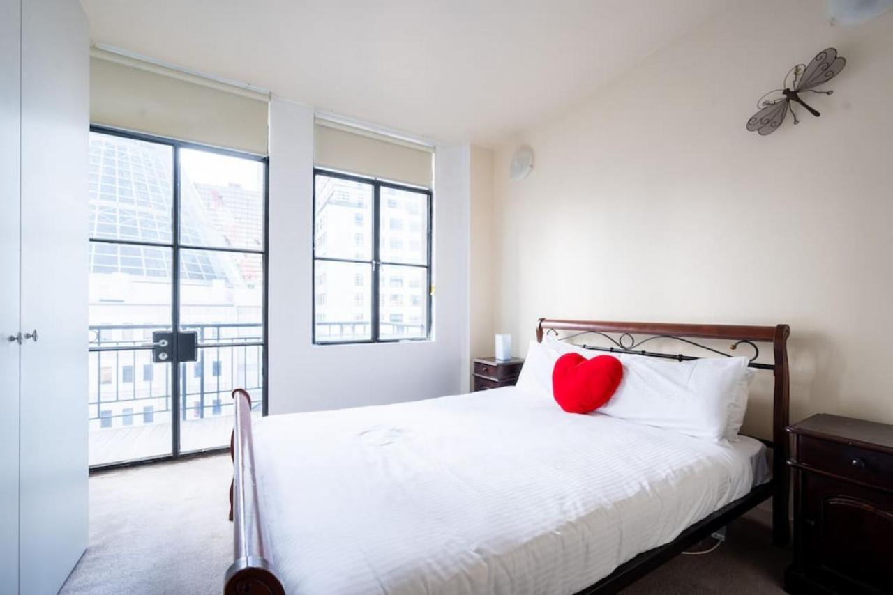 Nova - Inner Double Storey Loft With Views Holiday home Melbourne