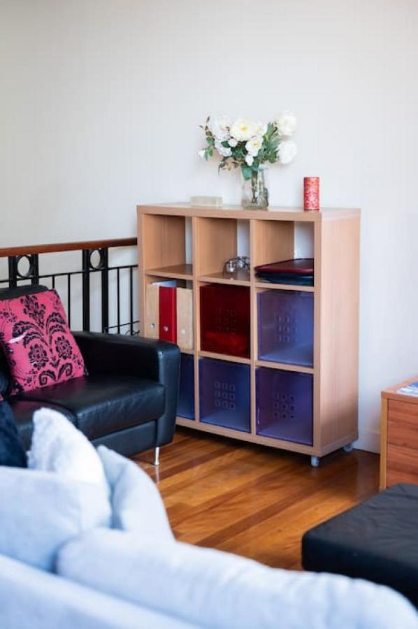 Nova - Inner Double Storey Loft With Views Holiday home Melbourne