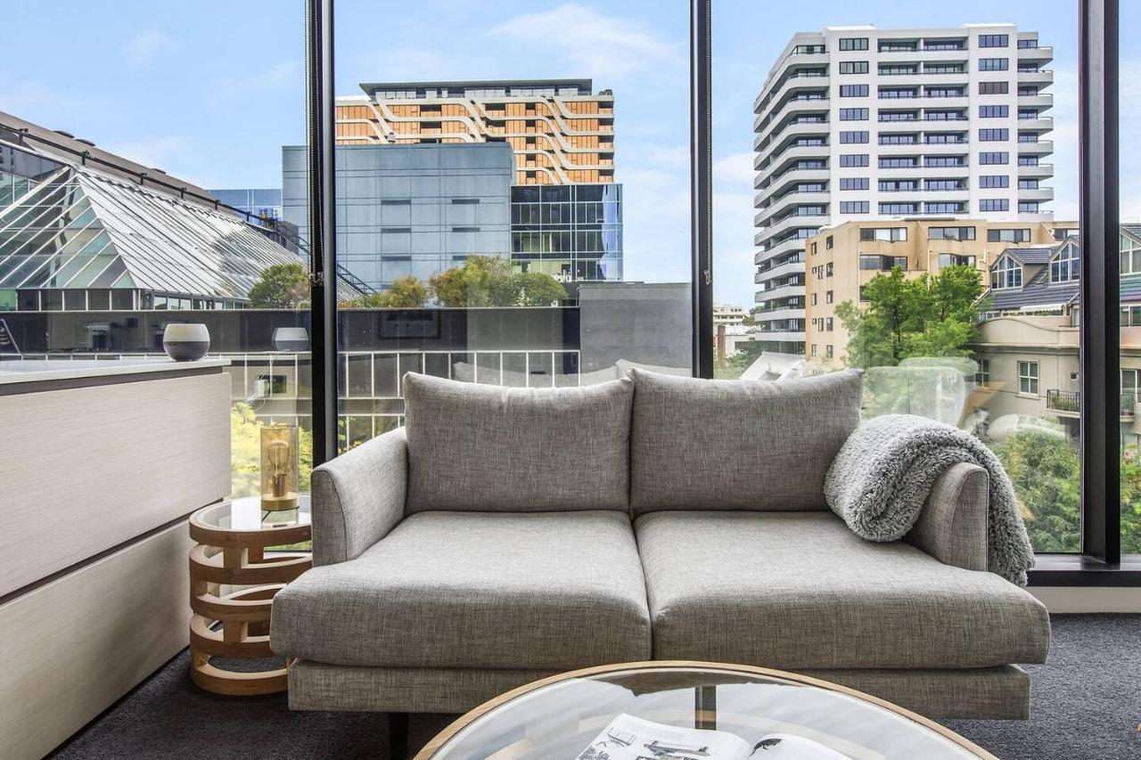 Apartment 'the Skynook' Sun-drenched Shimmer By Park *