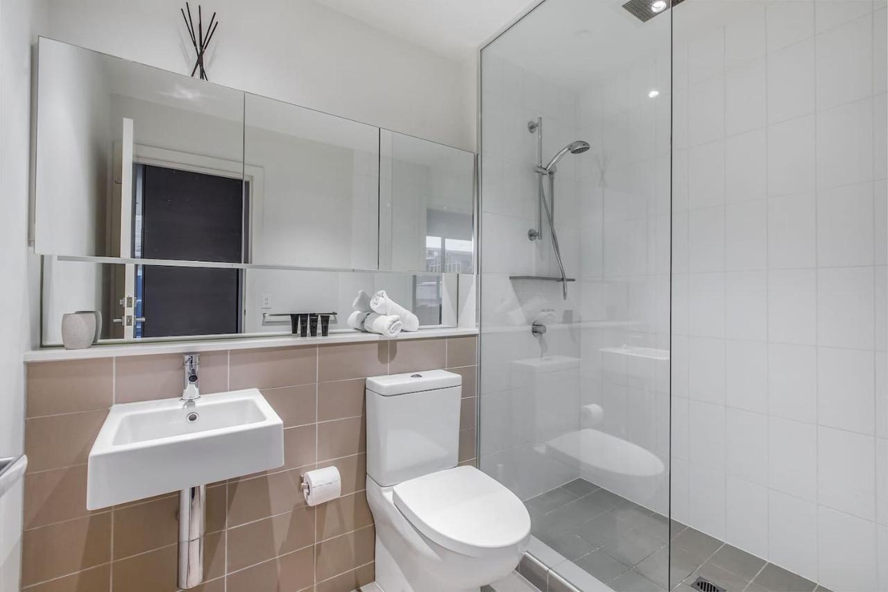 Apartment 'the Skynook' Sun-drenched Shimmer By Park *