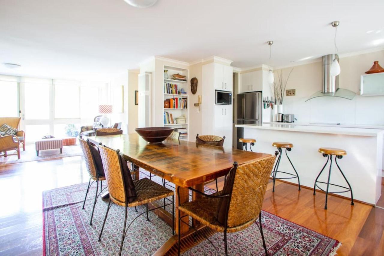 Leafy Toorak Two Bedroom Executive