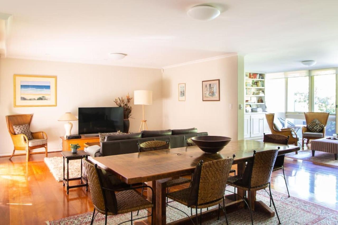 Holiday home Leafy Toorak Two Bedroom Executive *