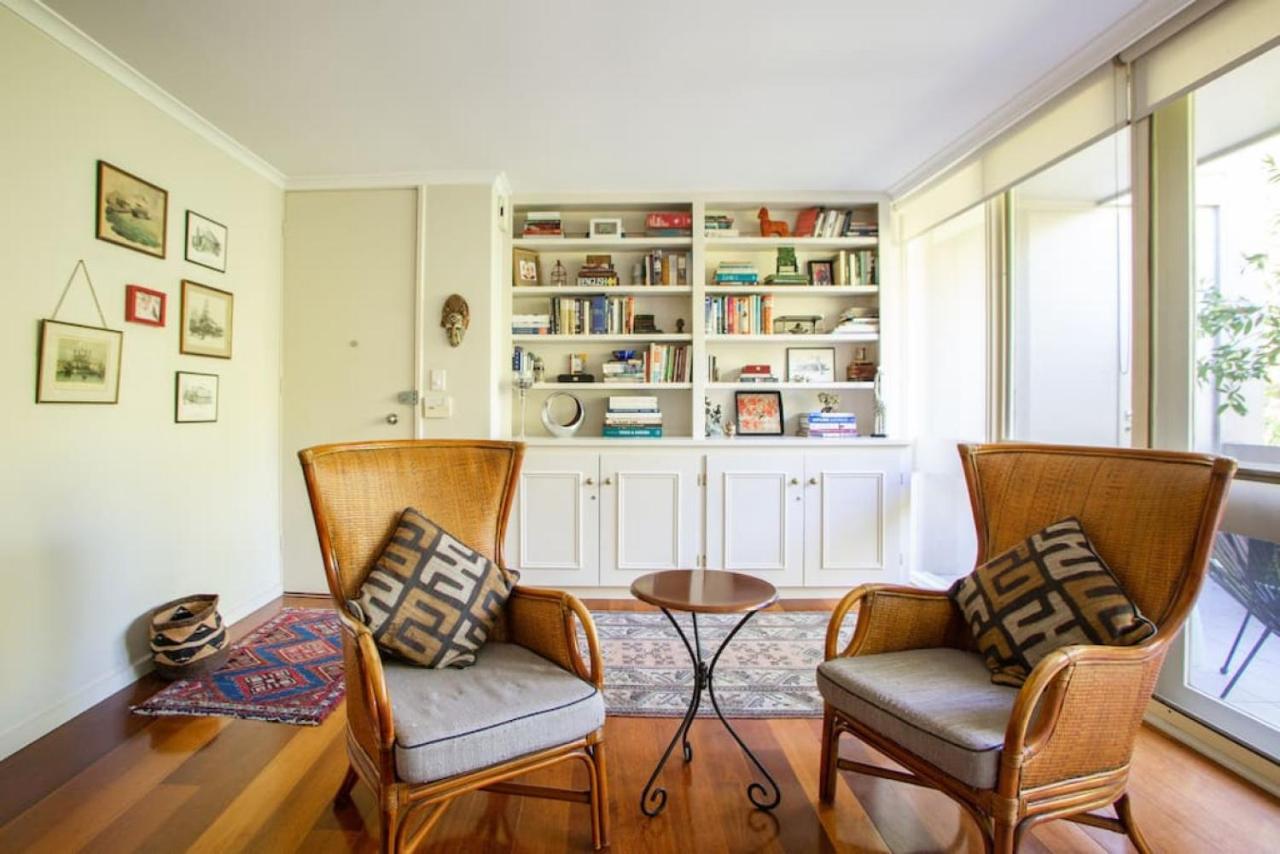Leafy Toorak Two Bedroom Executive Melbourne