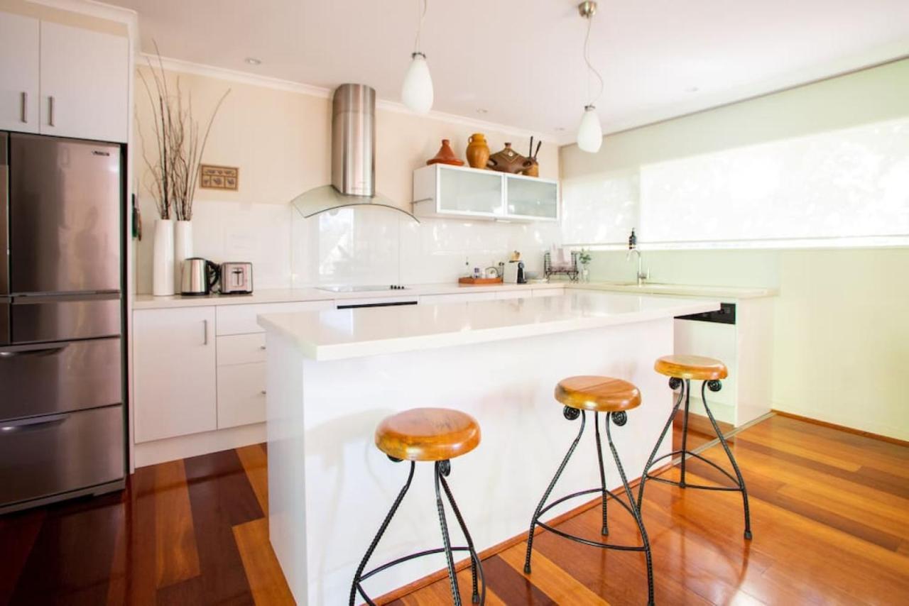 Holiday home Leafy Toorak Two Bedroom Executive *