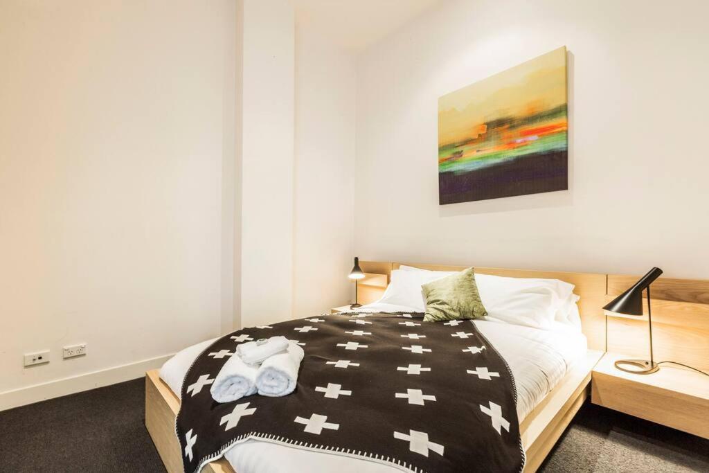 Escape At Collins 'penthouse' Cbd