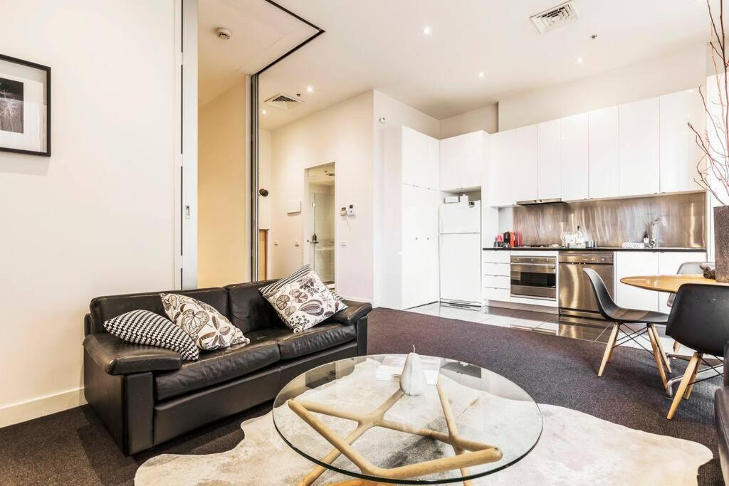 Escape At Collins 'penthouse' Cbd * Melbourne