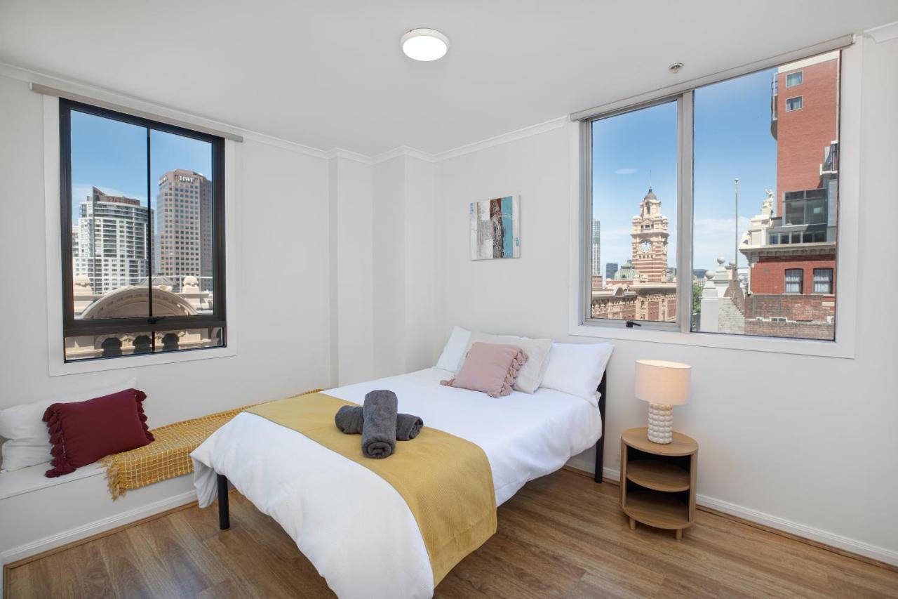 Vintage Charm 2 Bed Apt Near Flinders Station Apartment