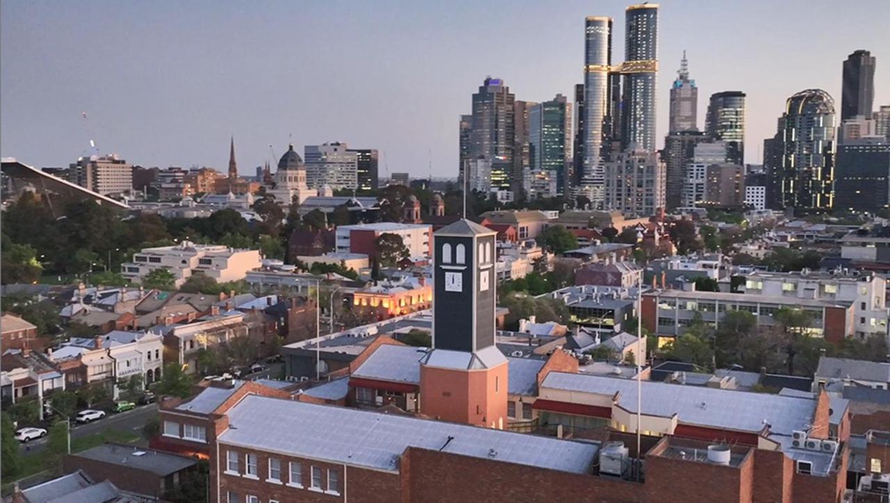 Clocktower Aparthotel 3*