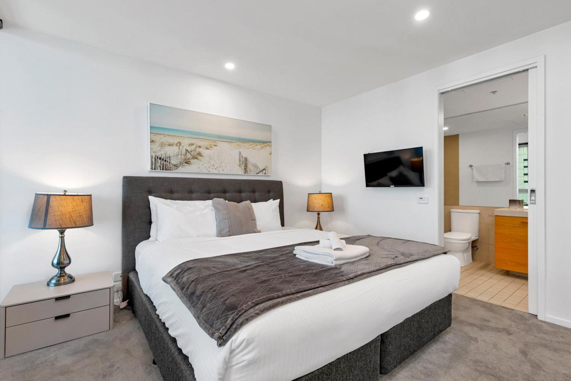 Docklands Private Collection - Newquay Melbourne