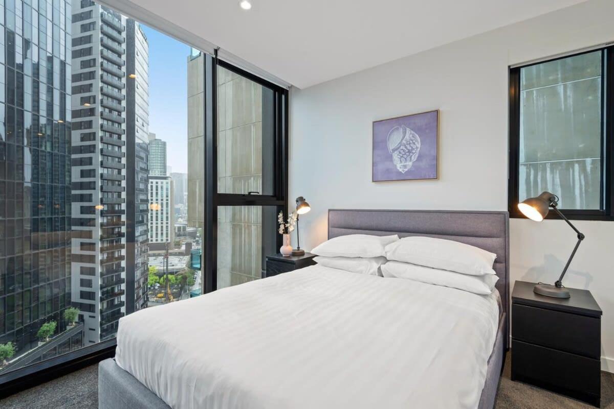 Apartment Elegant 2-bed With Extensive Amenities And Views Melbourne