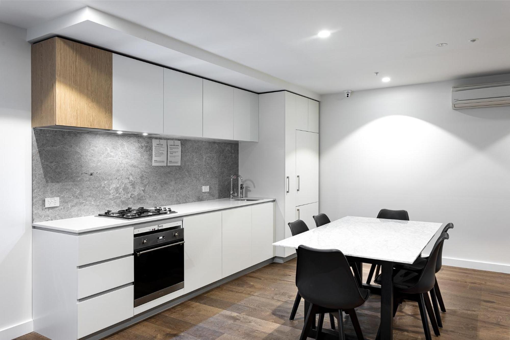 Samma Flagstaff Luxury * Melbourne