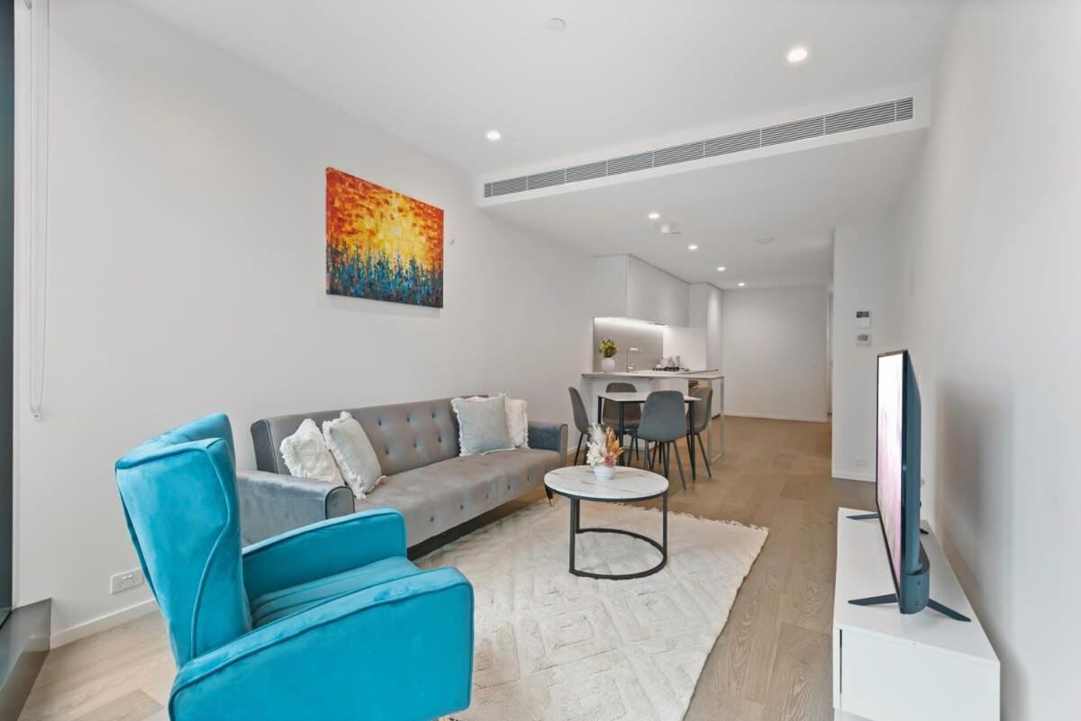 Apartment Contemporary 2-bed Unit Melbourne
