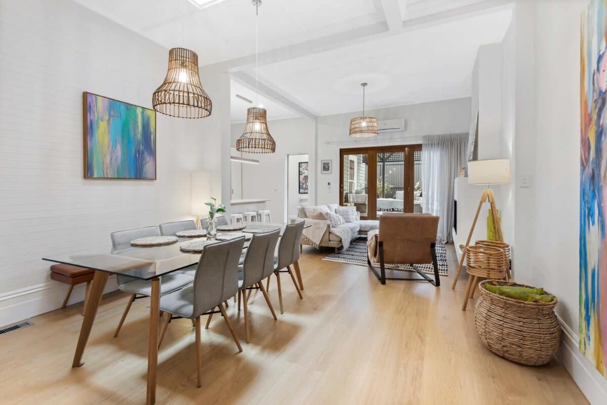 Holiday home Refined 2-bed House With A Charming Courtyard *