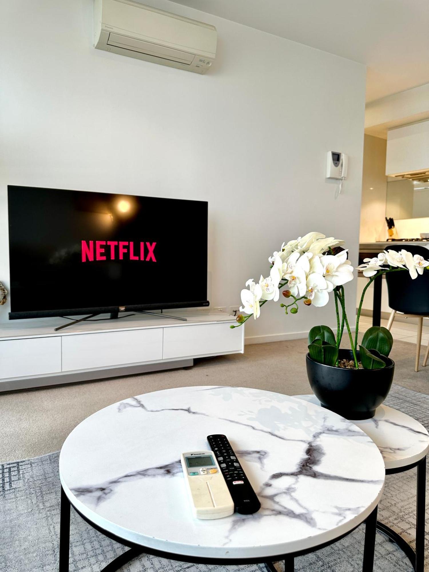 Fortune's Nest Haven Crown Casino Apartment *