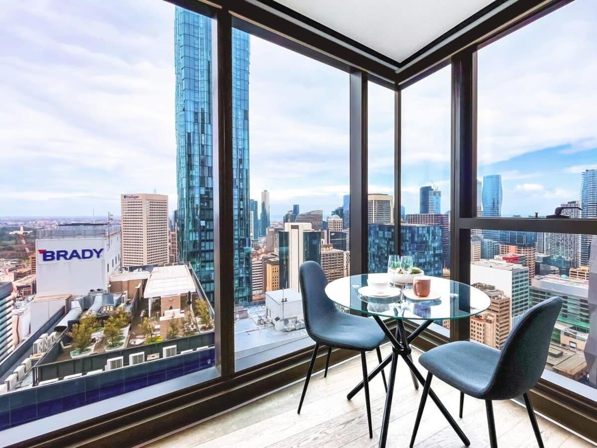Apartment High-rise In Cbd