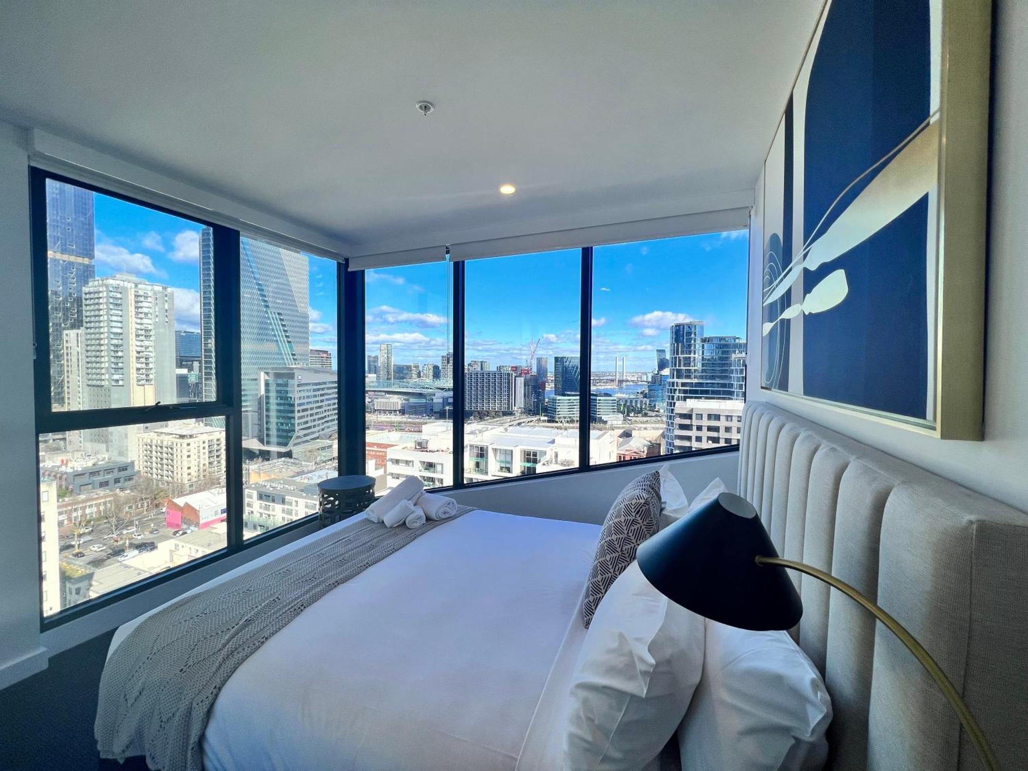 Samma Flagstaff Luxury Apartment Melbourne